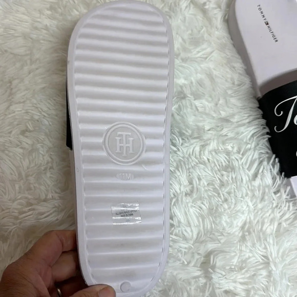 Tommy Hilfiger Slides unisex W11 M9.5 - Picture 2 of 6